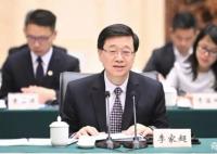 李家超率團(tuán)訪(fǎng)問(wèn)重慶 與副市長(zhǎng)吃火鍋