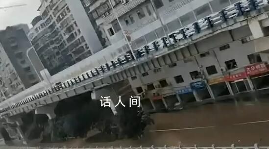 四川達州拉響防洪警報 居民撤離