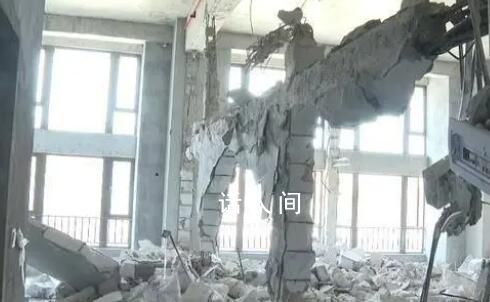 業主買42套房欲打通 樓上墻壁現裂縫