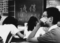 高考監(jiān)控有多清晰 網(wǎng)友：這種氛圍的壓迫感太強(qiáng)