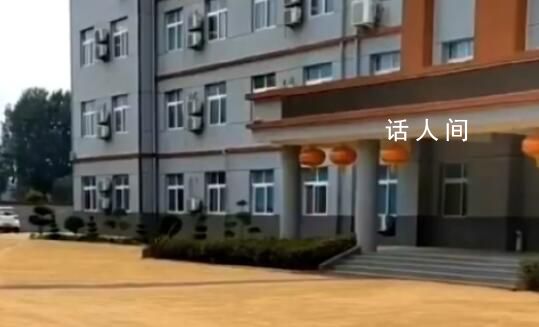政府大院開放給農(nóng)民曬糧 確保糧食安全