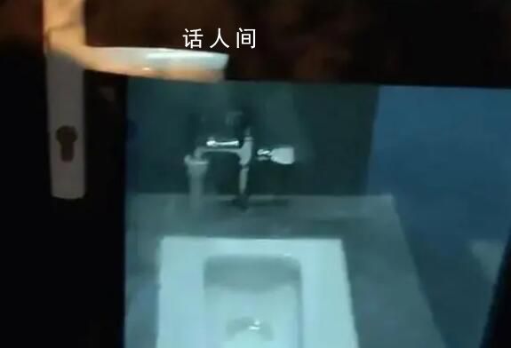 山西太原“透明廁所”疑造價(jià)約59萬 引發(fā)網(wǎng)友關(guān)注