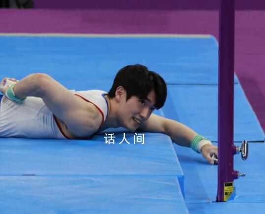 韓國體操選手尹真星微笑面對失誤 笑容迷倒現(xiàn)場觀眾