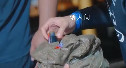 胡歌南海深潛撿回兩塊電池 守護(hù)海洋健康從減少海洋垃圾開始