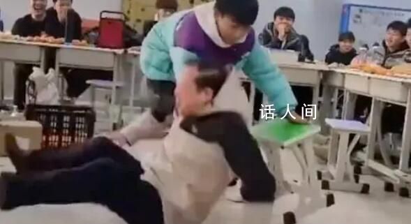 00后真的沒有人情世故 校長的凳子也不手軟
