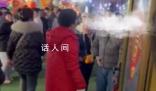 景區(qū)將男廁改成女廁 男子帶隊闖入