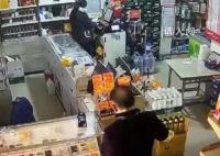 男子連續11天刮刮樂兌獎店主報警 案件正在進一步辦理中