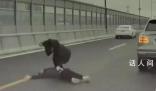 賓利事件勸架者稱20萬獎勵先還房貸 案件正在進一步辦理中