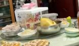 女兒偷回家做滿桌菜媽媽以為進錯門 想給他們一個驚喜